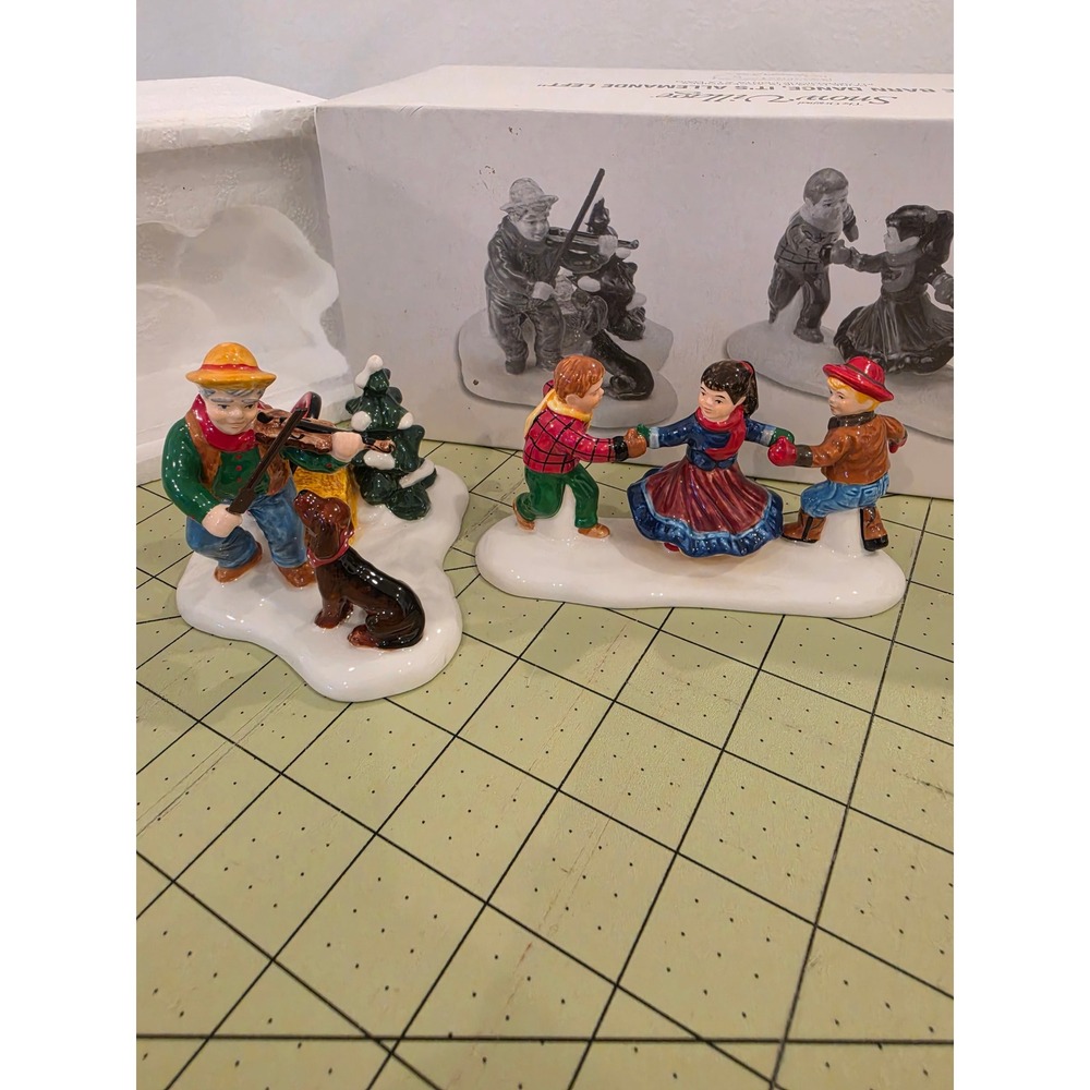 Dept 56 Snow Village Barn Dance Its Allemande Left 2 Piece Figurine Set 54887